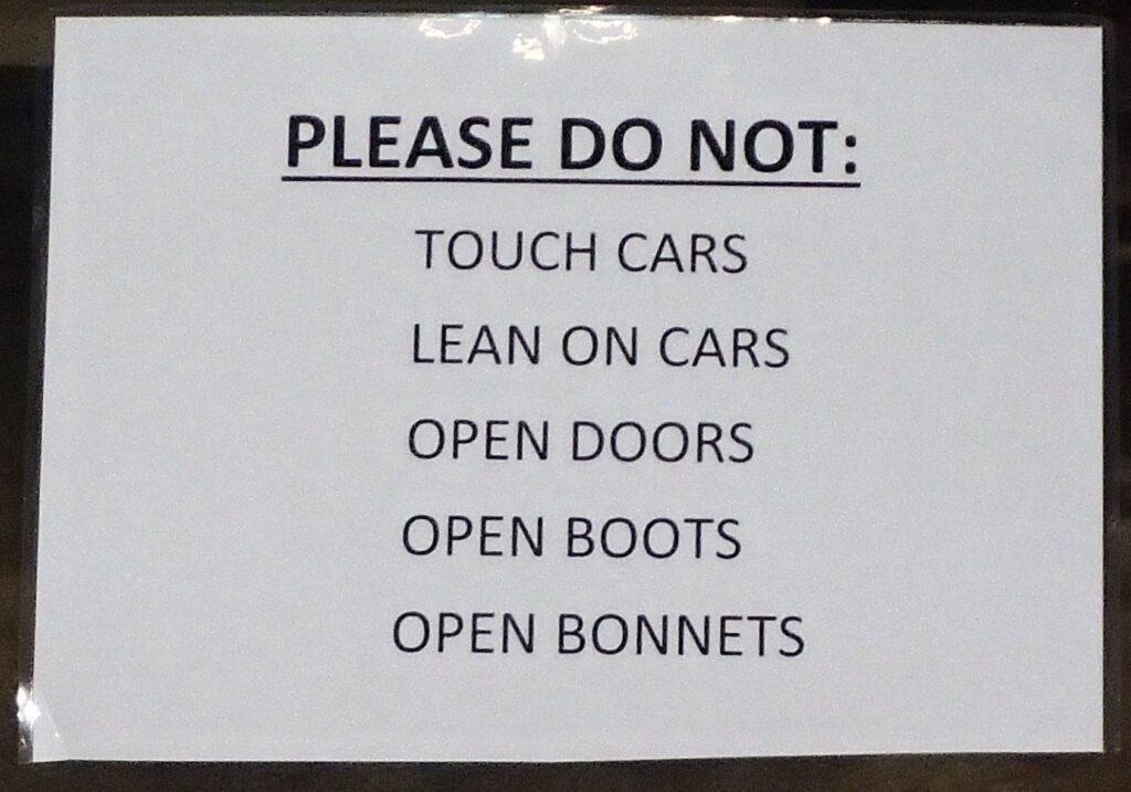Don't touch the cars