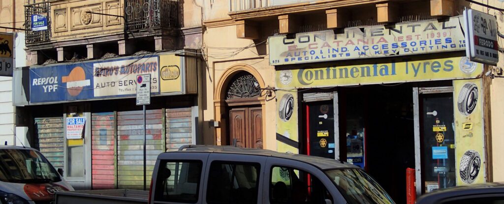 Valletta signs