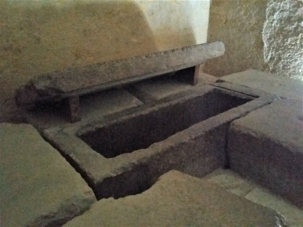 sarcophagus of Khafre
