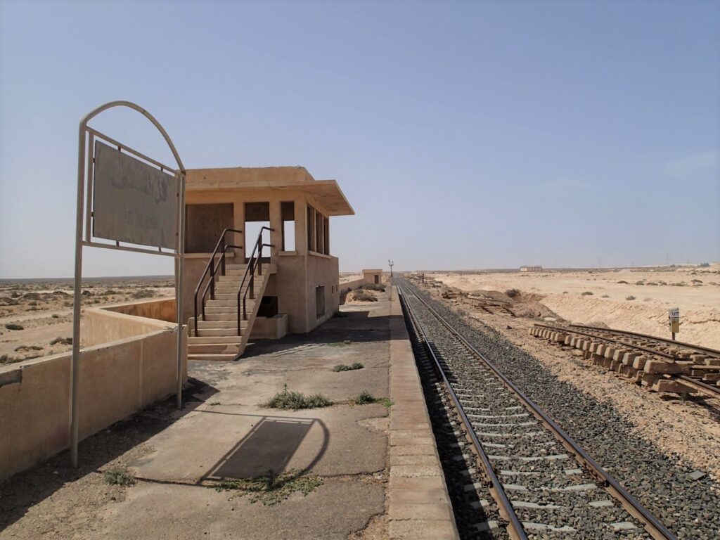 Tel el Eissa railway siding searching for the Blockhouse