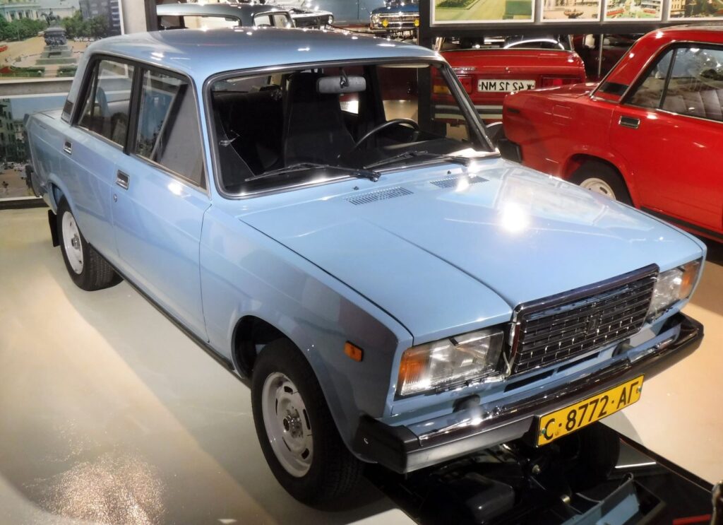 Lada BA3 2105 Retro Museum