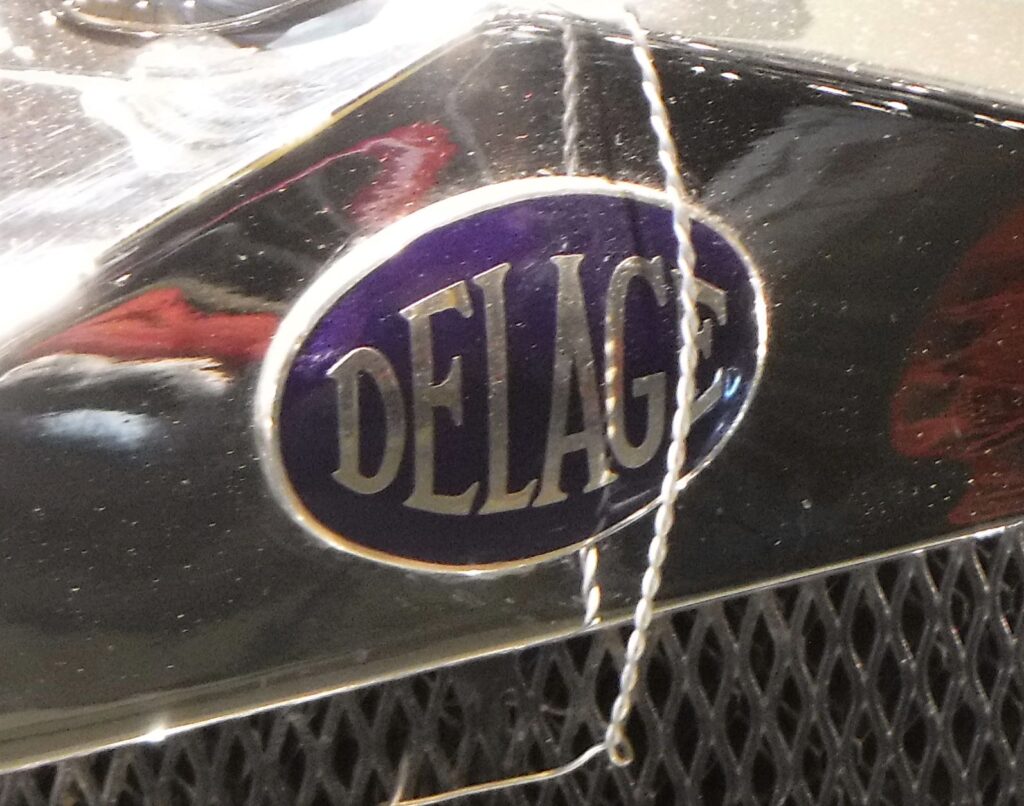 Delage badge