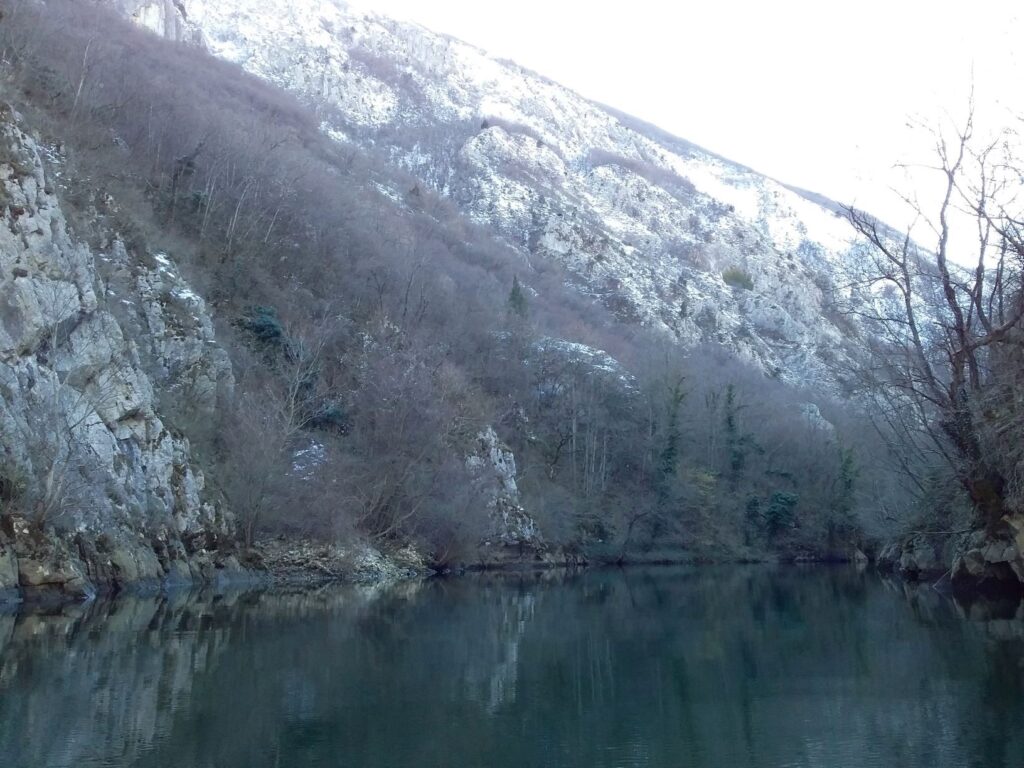 Paddling Matka Canyon Skopje