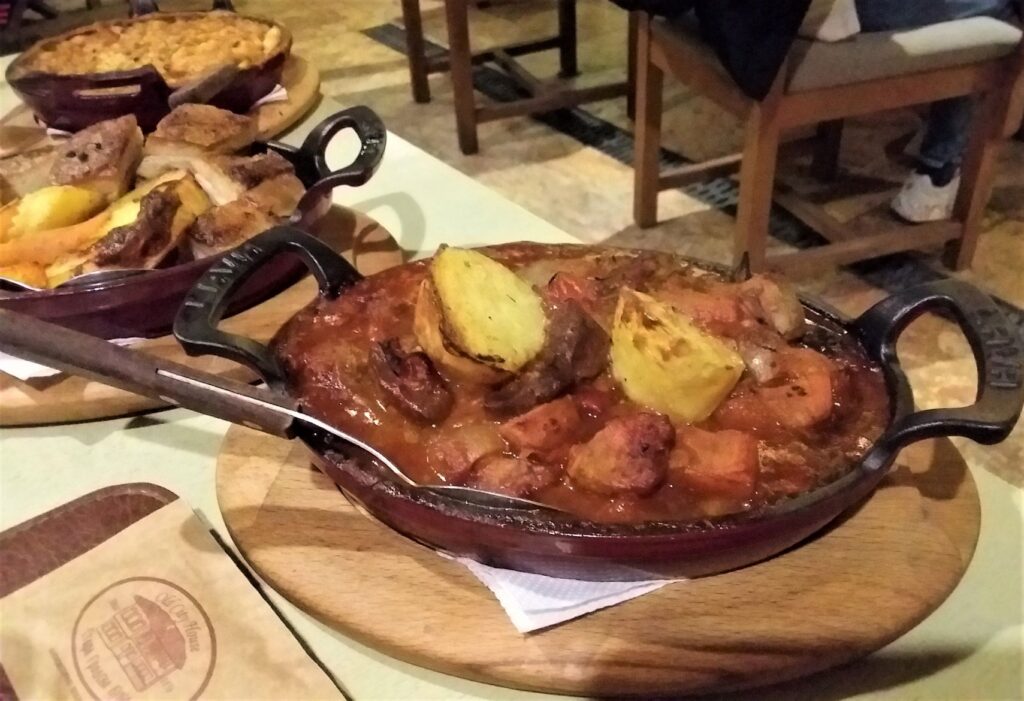 Macedonian cuisine stewed meat and vegetables