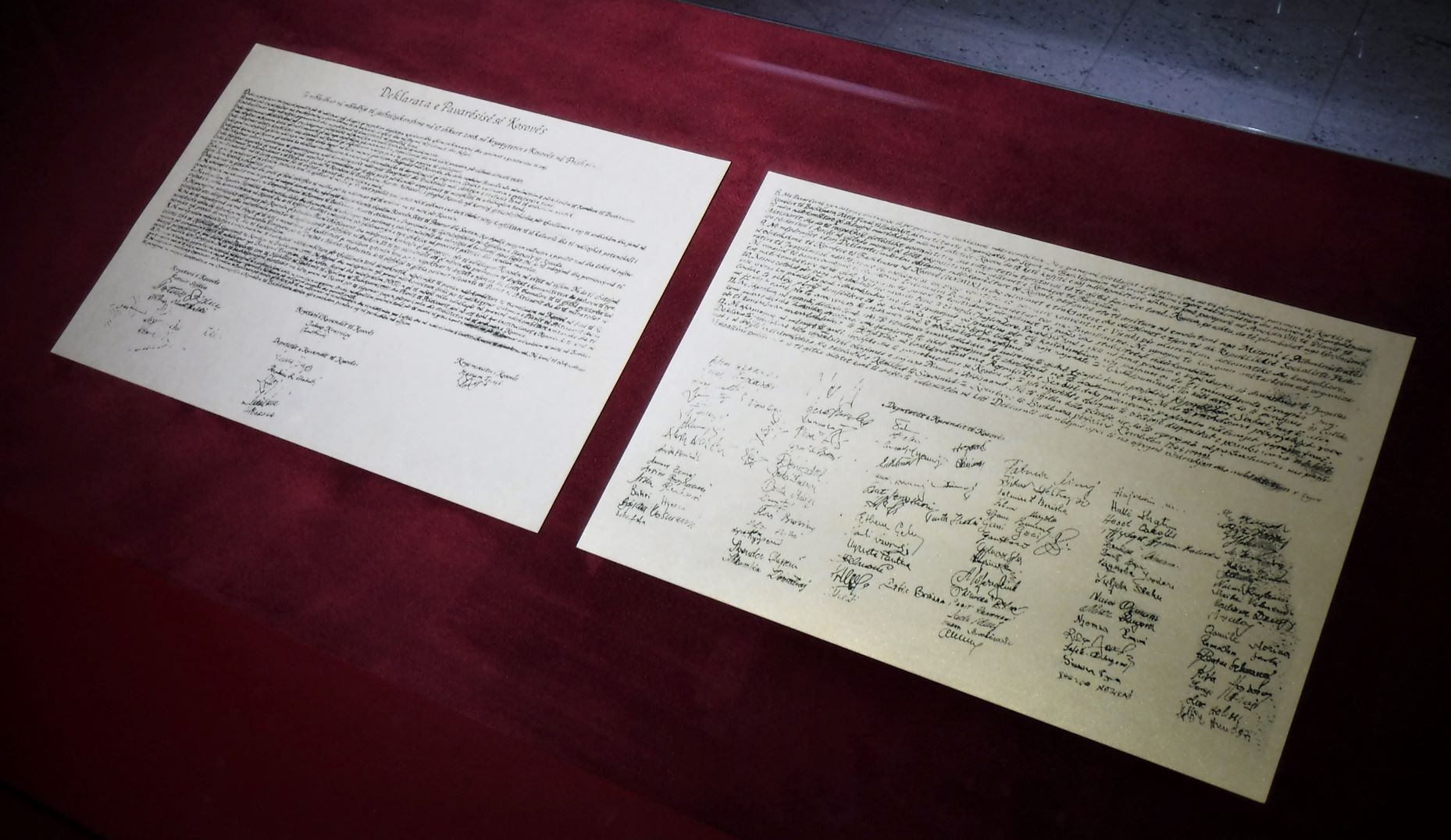 Kosovo declaration of independence