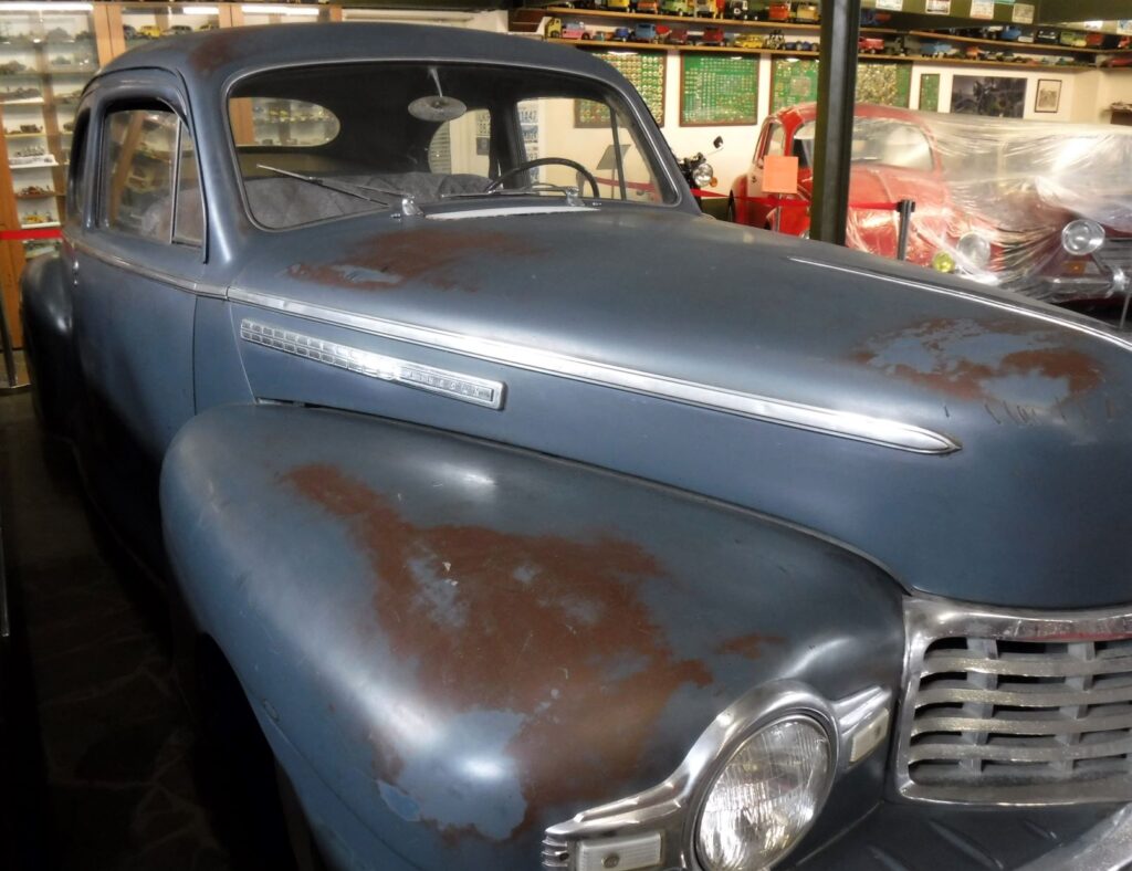 Lincoln H-Series, Phaeton Museum of Technology, Zaporizhia, Ukraine